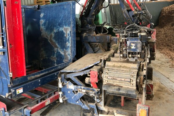 RoboMax_JD6330-4_palletlifter